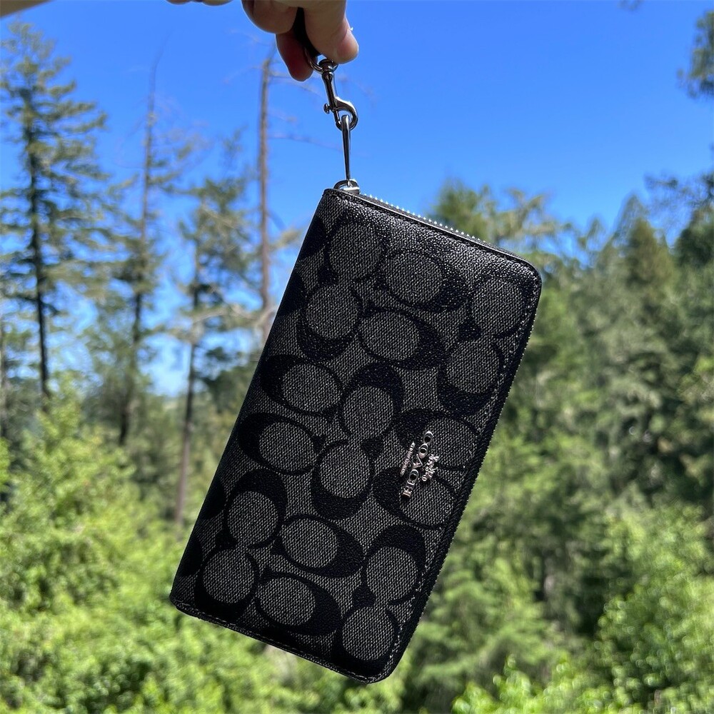COACH Long Zip-Around Signature Black/Gray Wallet Silver Hardware AUTHENTIC